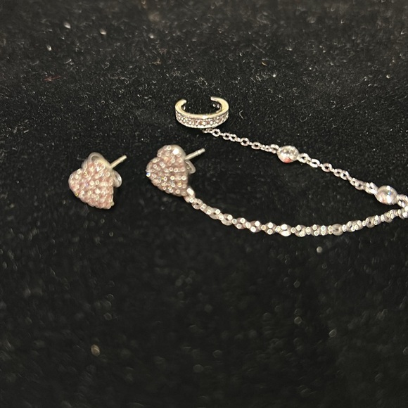 Pave Cubic Zirconia Heart Posts & CZ Ear Cuff on a Chain-Boutique - Picture 2 of 2